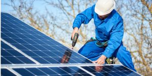 Installation Maintenance Panneaux Solaires Photovoltaïques à Domessargues
